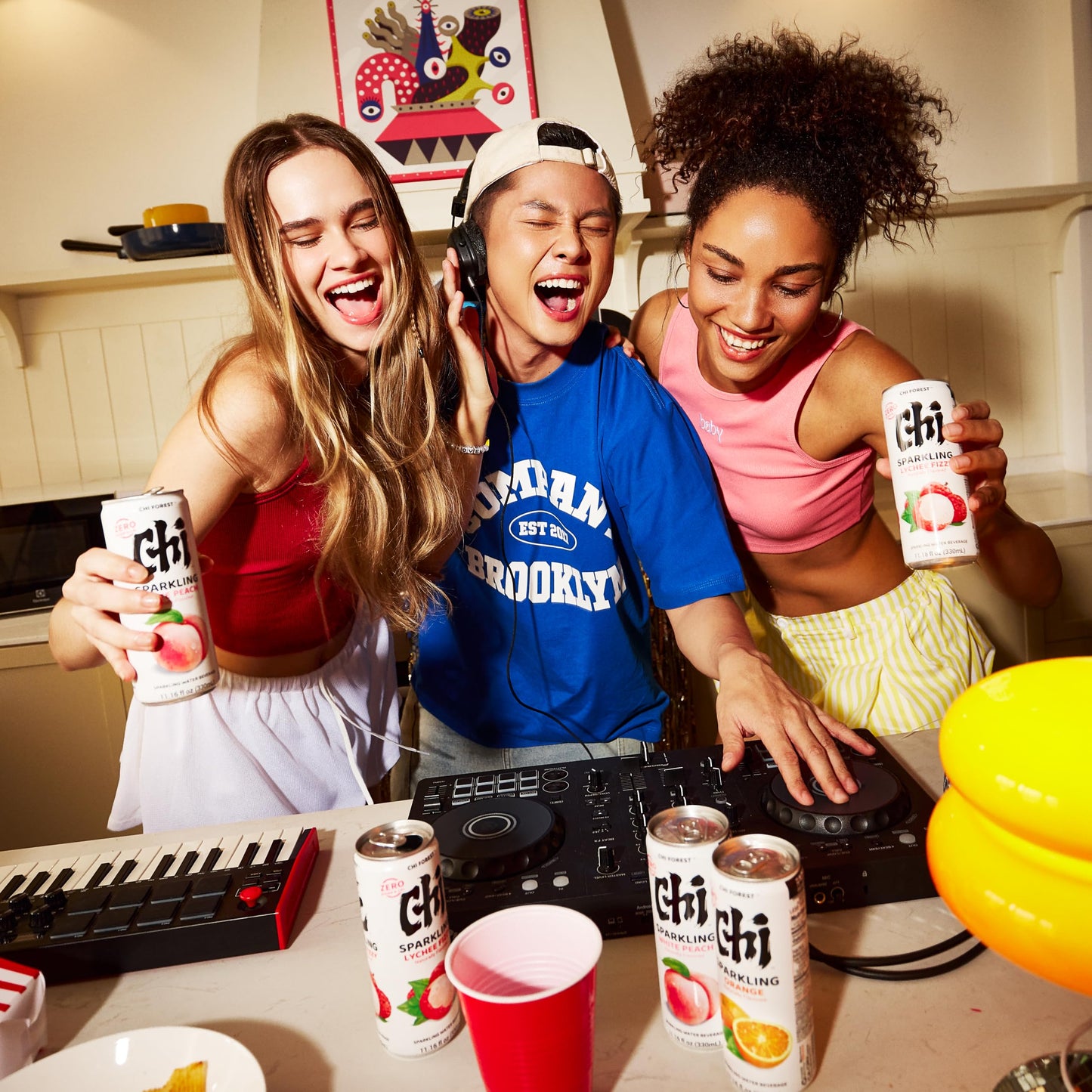 CHI FOREST Sparkling Water Beverage, 4 Flavors Variety Pack, Zero Sugar, 11.16 fl oz Cans (Pack of 24)